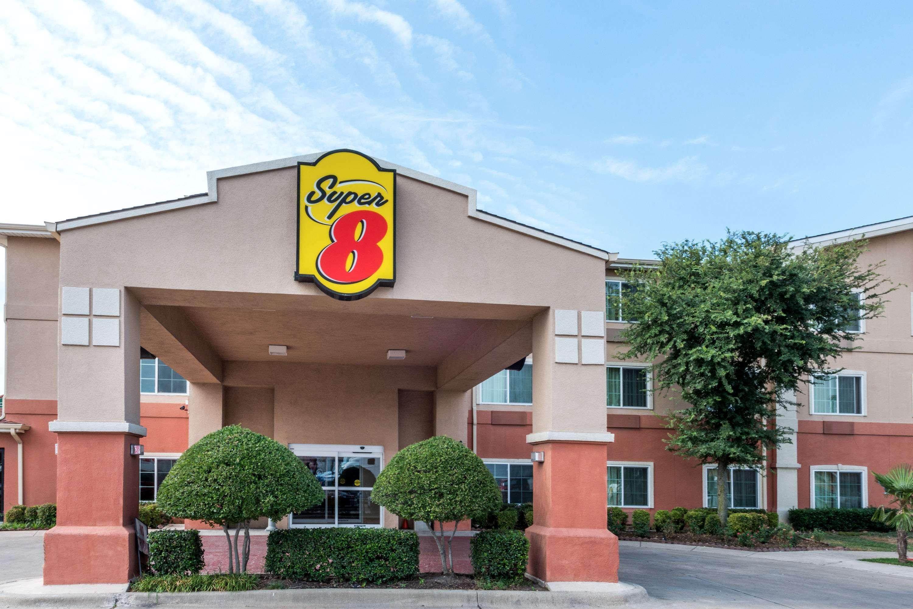 Super 8 By Wyndham Fort Worth North Экстерьер фото